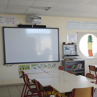 Salle de classe de l’école de Notre-Dame-de-la-Mer